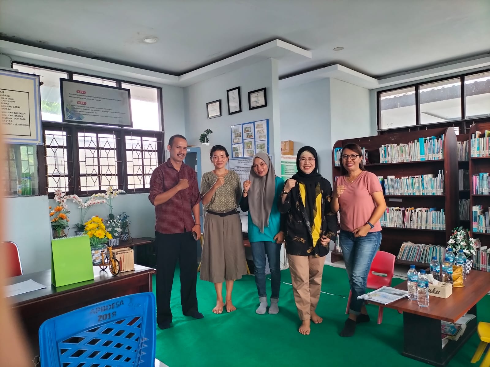 Kunjungi Perpusdes Hunuth, Konsultan Perpusnas Mentoring Program TPBIS Aplikasi SIM Perpustakaan Desa